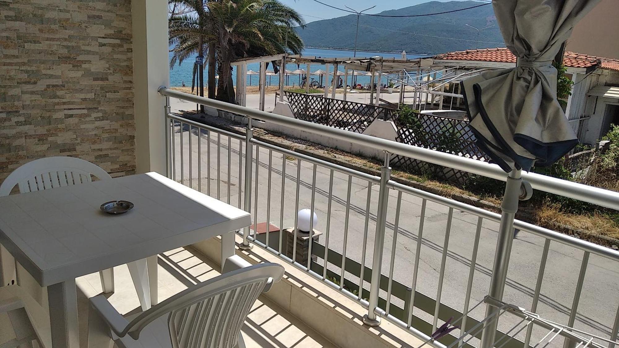 Angie'S Summertime Nea Vrasna Exterior photo