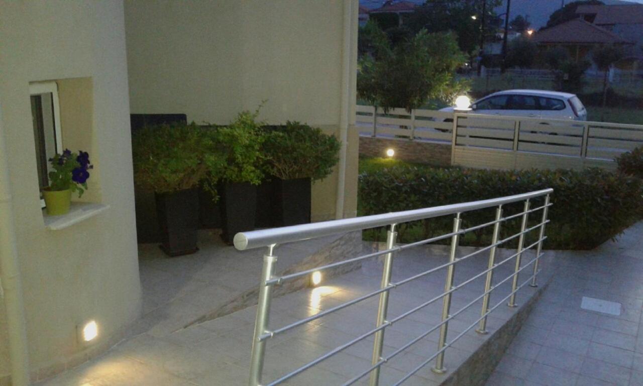 Angie'S Summertime Nea Vrasna Exterior photo